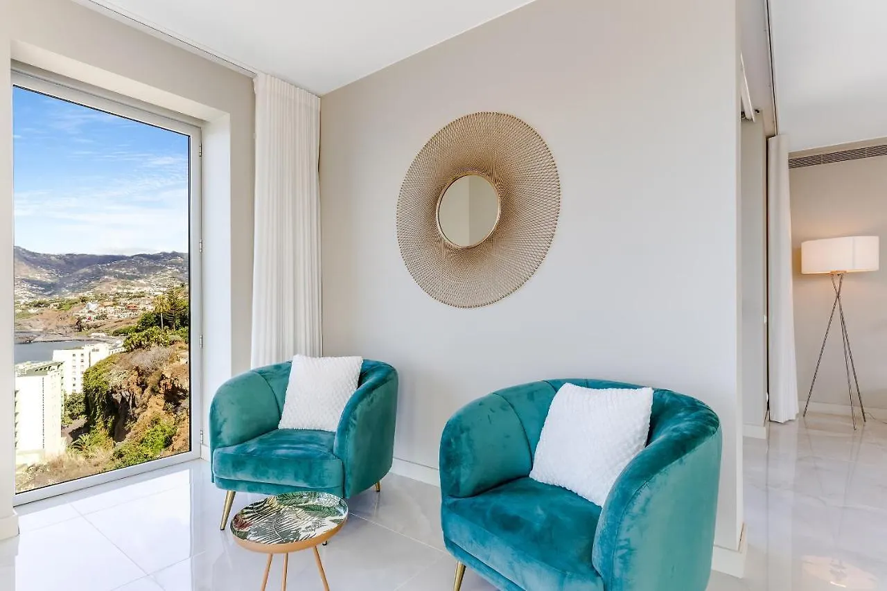 Lux Apartment First Row Madeira Palace By Hr Madeira Funchal  Portugália